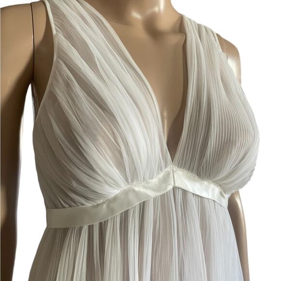 Vintage Warners s60s Intimate Small White Accordion Night Gown Sleeveless V Neck - Picture 2 of 12